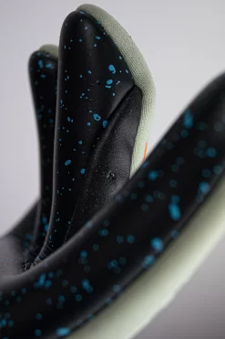 Reusch - Pure Contact Fusion Green -Sports-Football 53709005444 4